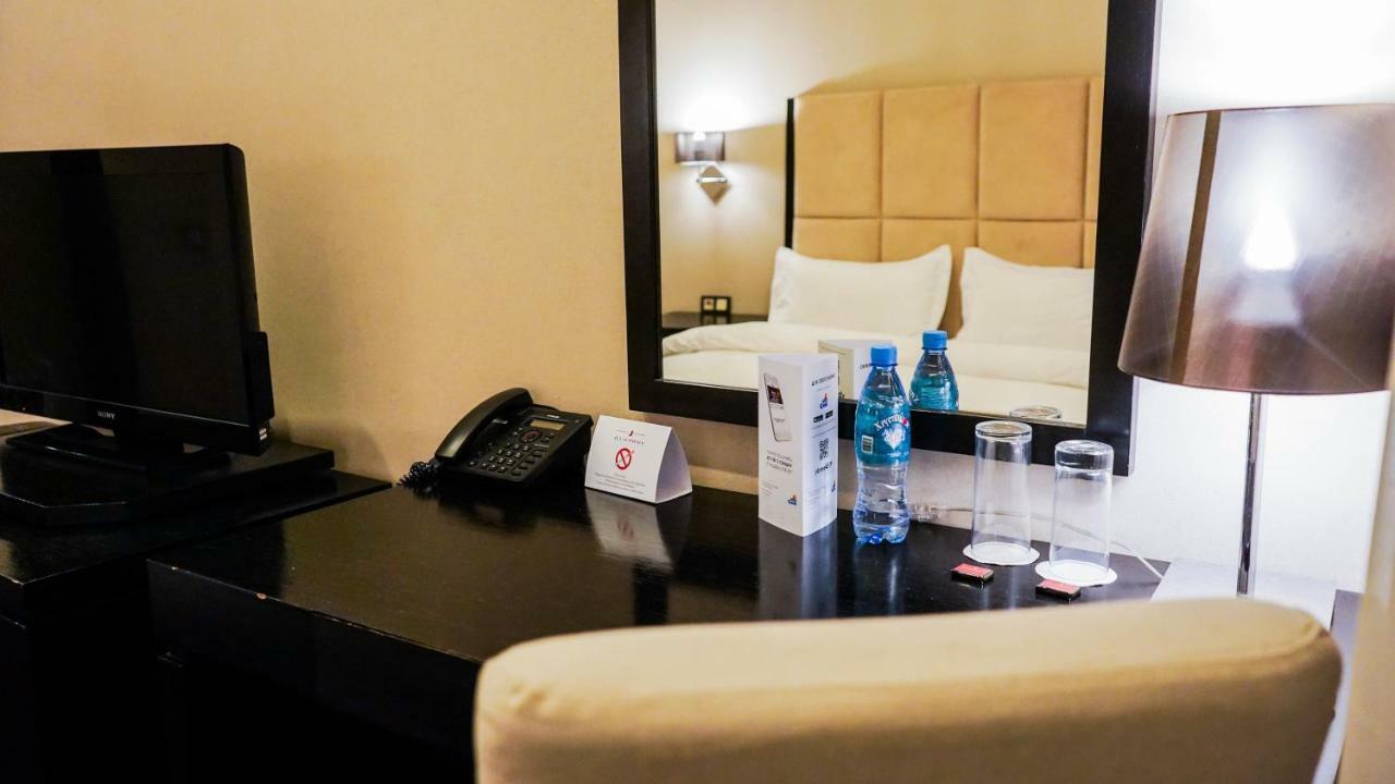 Jelsominohotel Астана Екстериор снимка