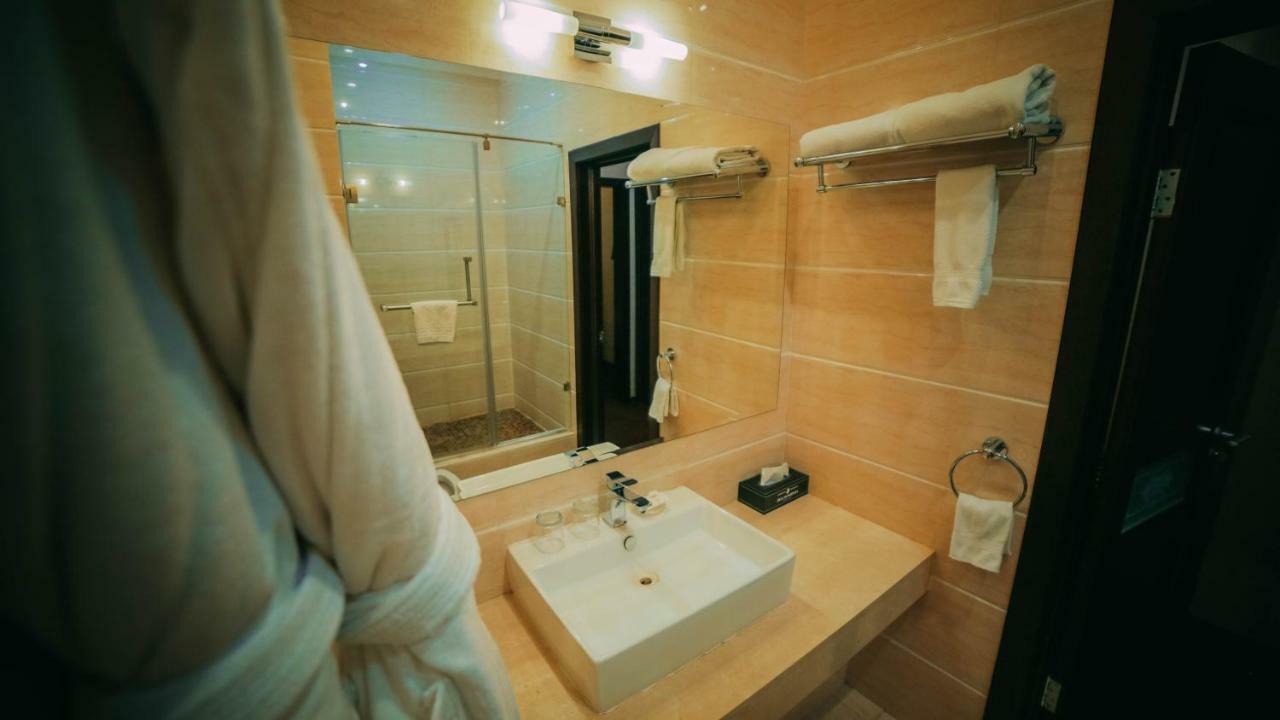 Jelsominohotel Астана Екстериор снимка