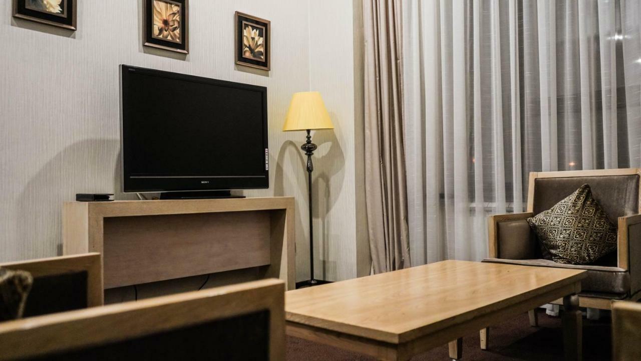 Jelsominohotel Астана Екстериор снимка