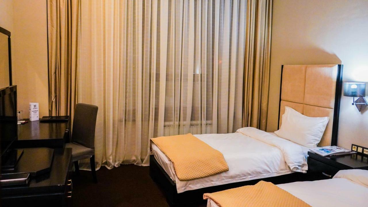 Jelsominohotel Астана Екстериор снимка