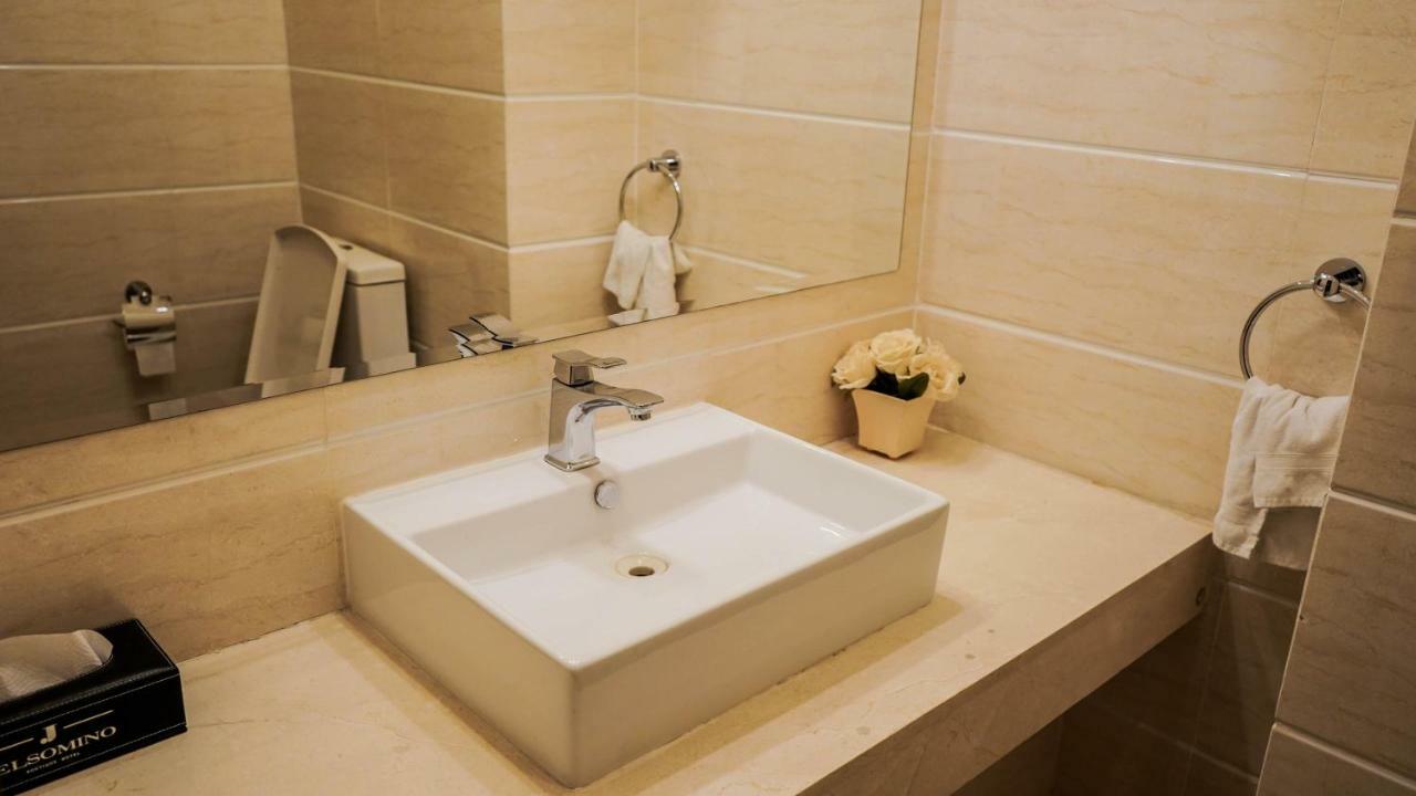 Jelsominohotel Астана Екстериор снимка