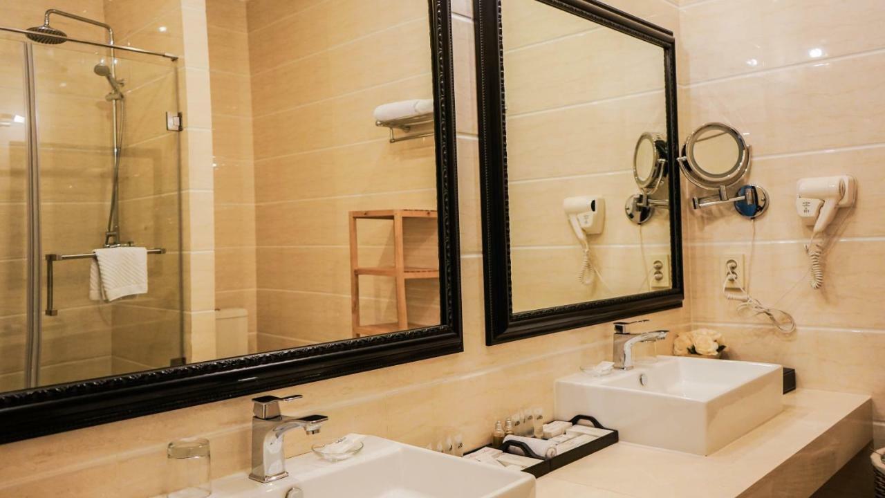 Jelsominohotel Астана Екстериор снимка