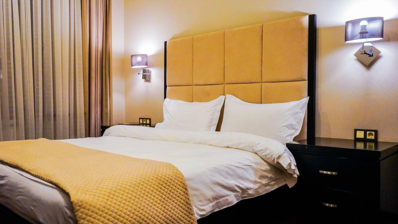 Jelsominohotel Астана Екстериор снимка