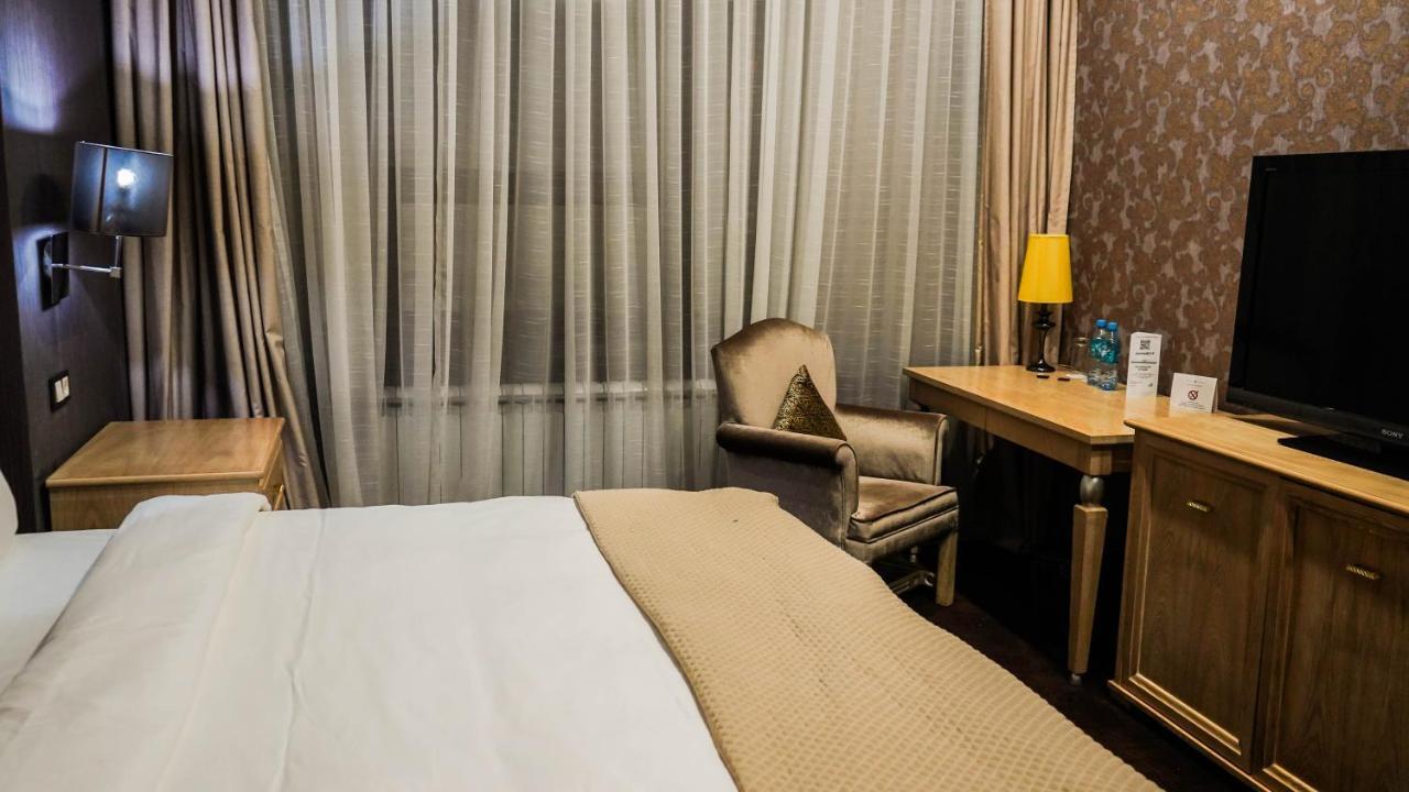 Jelsominohotel Астана Екстериор снимка